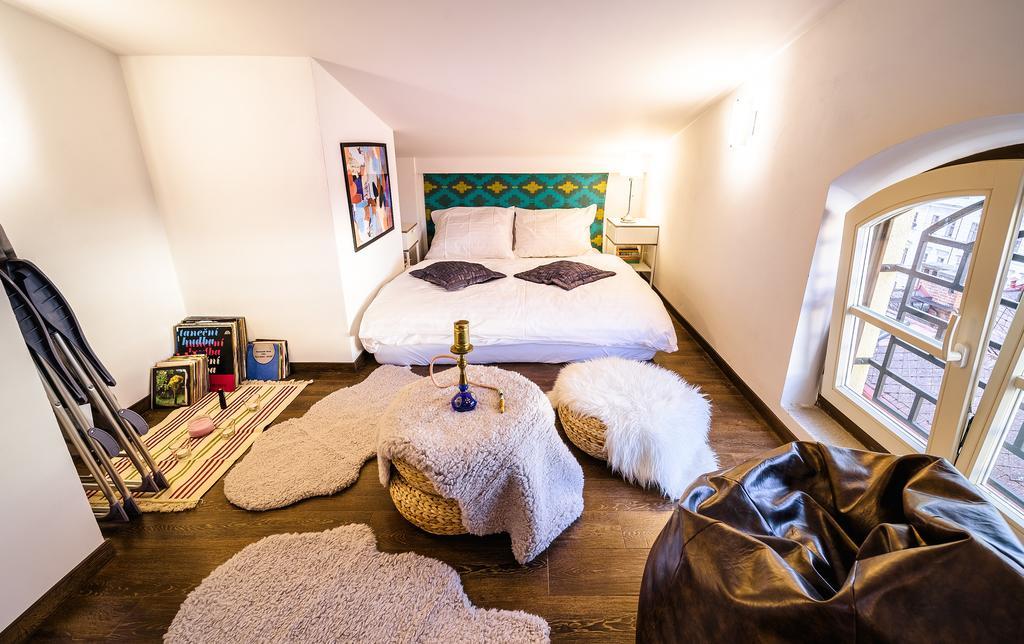 Rooftop Triplex Apartment In Centre Hradec Kralove Luaran gambar
